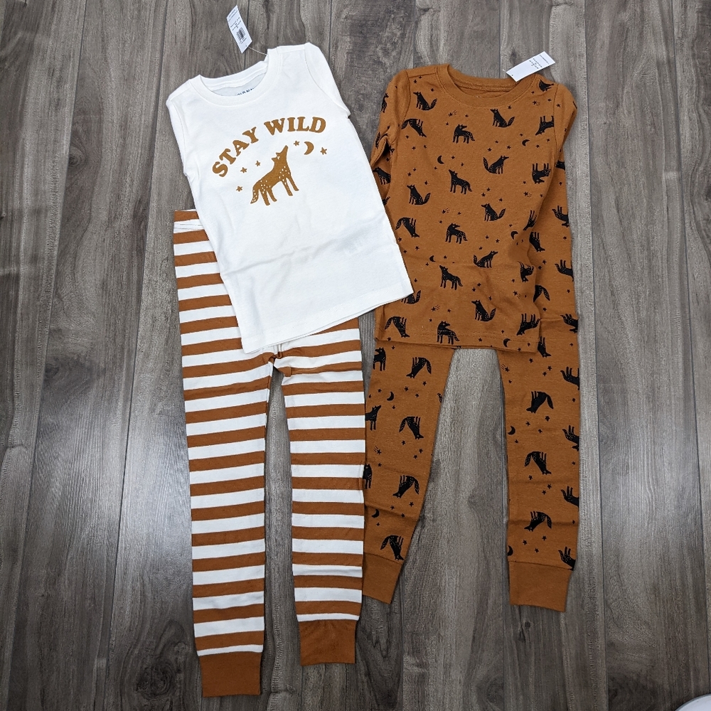 NWT Old Navy Pajama Set 4 pieces Winter Long Sleeve Pants Wolf Stay Wild - Picture 6 of 7